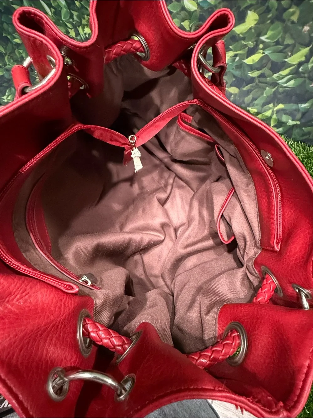 Vintage Giraffe Print Drawstring Tote Bag